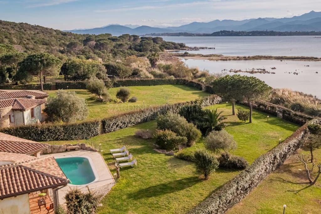Villa Domus Ardea Capo Coda Cavallo Exteriér fotografie