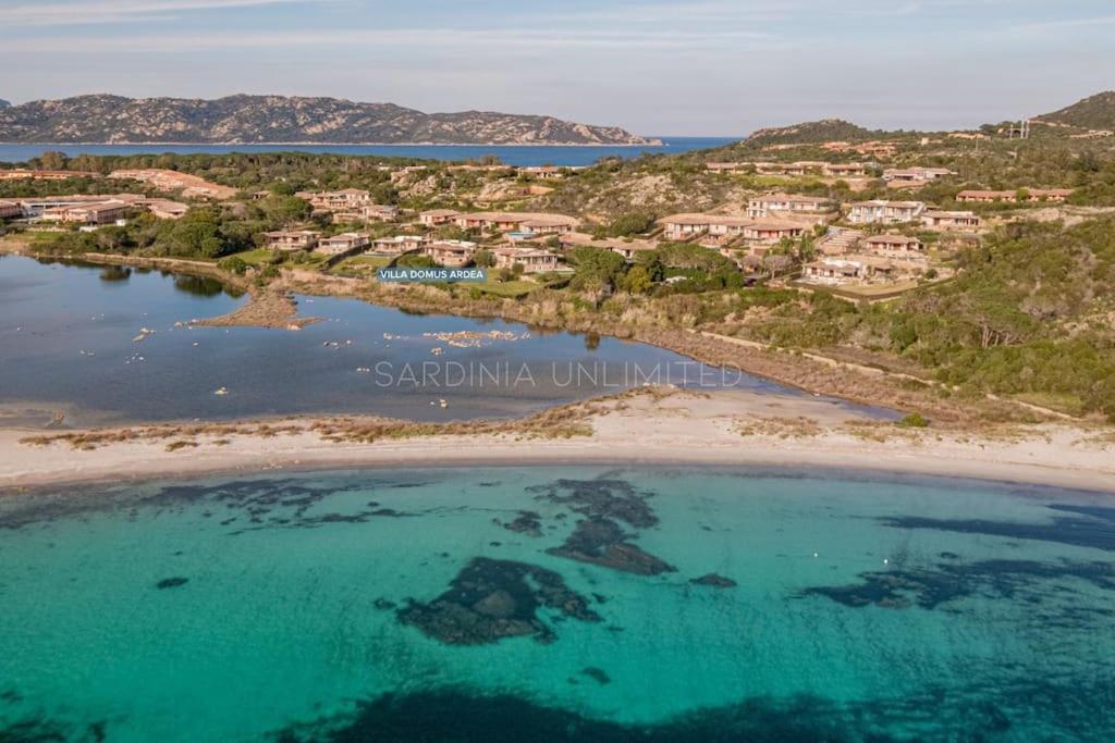 Villa Domus Ardea Capo Coda Cavallo Exteriér fotografie